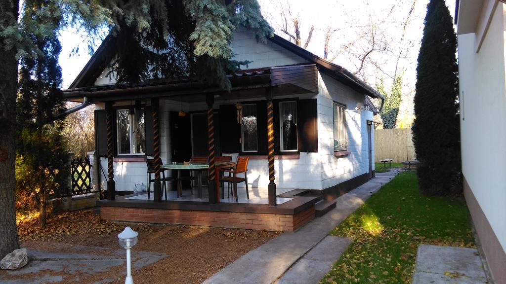 Napsugar Vendeghaziko Appartement Orosháza Buitenkant foto